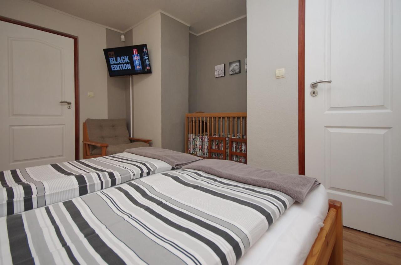 Bodza Apartman Gyula Exterior photo