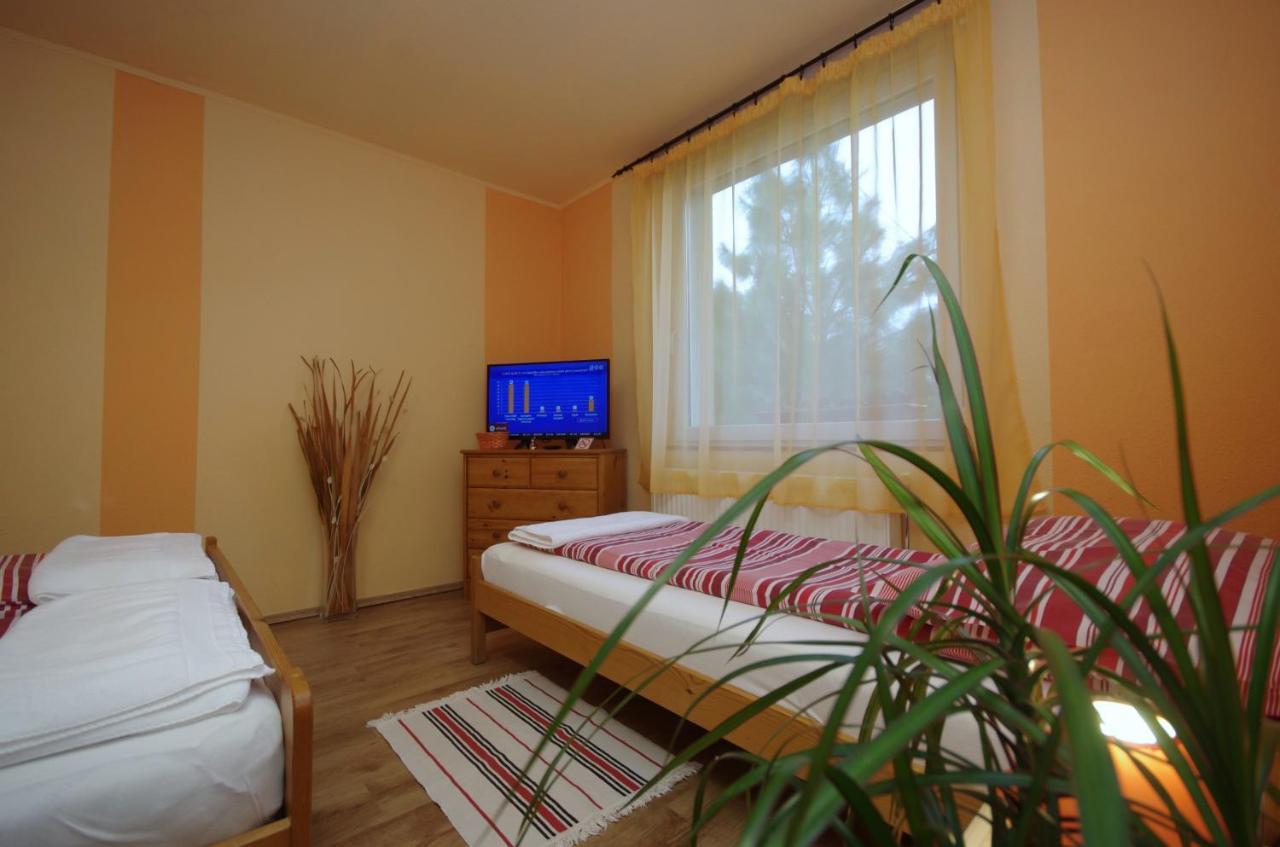 Bodza Apartman Gyula Exterior photo